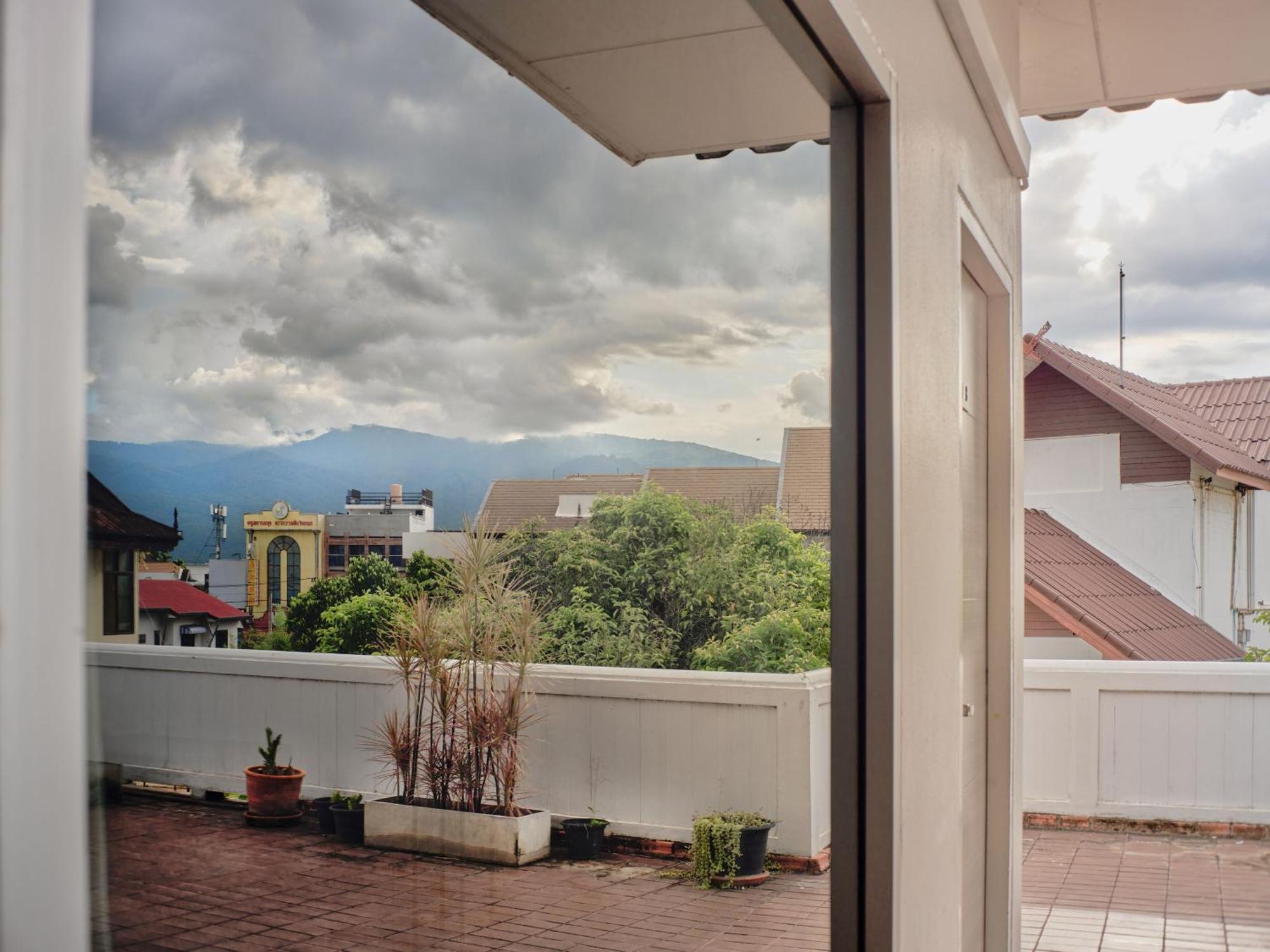 Chiangmai Inn Guesthouse Chiang Mai Dış mekan fotoğraf