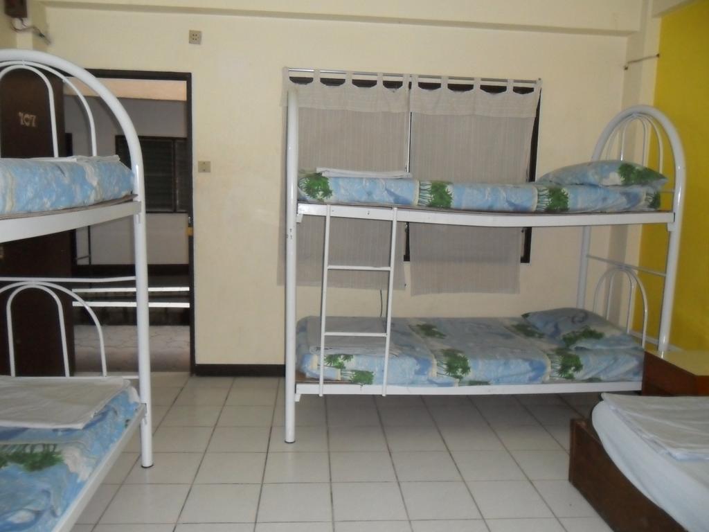 Chiangmai Inn Guesthouse Chiang Mai Oda fotoğraf